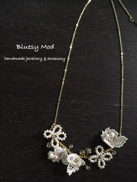 Beadwork necklace (BBW1)