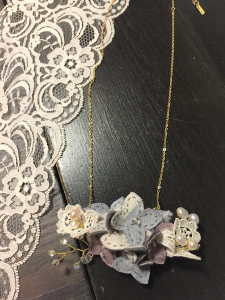 Bouquet necklace (BBT11)